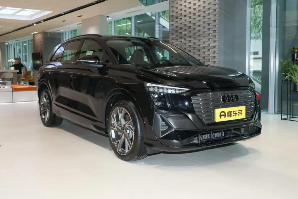 Audi Q5 e-tron 2023 40 e-tron Star Black
